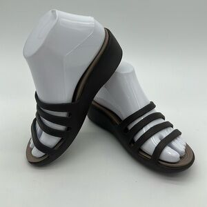 Women's Croc Black Strappy Sandals